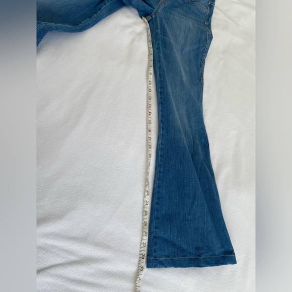 Spanx EveryWear pull on shapewear jeans in Vintage Indigo - Picture 11 of 15